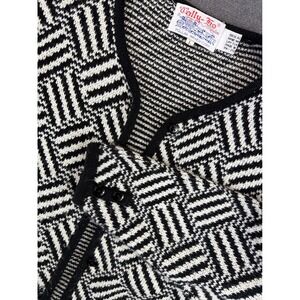 Tally-Ho Cardigan Sweater Women Large Black White Vintage Geometric Button Front